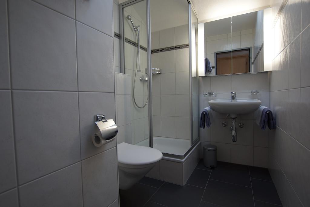 Haus Amor Saas-Fee Kamer foto