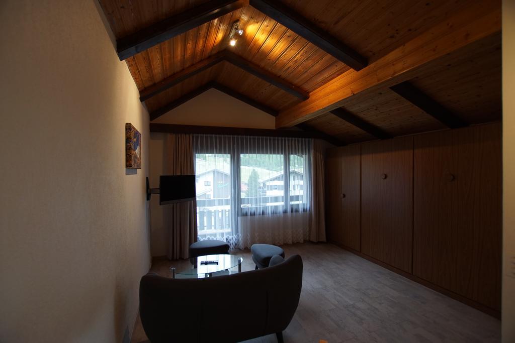 Haus Amor Saas-Fee Buitenkant foto